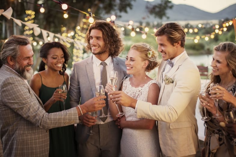 How Much Should You Spend on Your Wedding