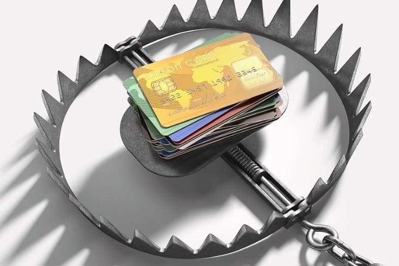 How to Avoid the Credit Card Trap