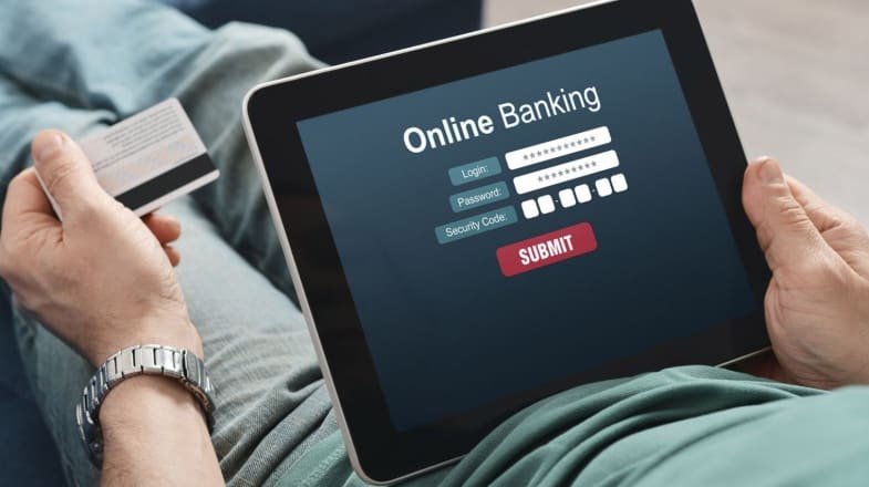 The Pros and Cons of Online Banking